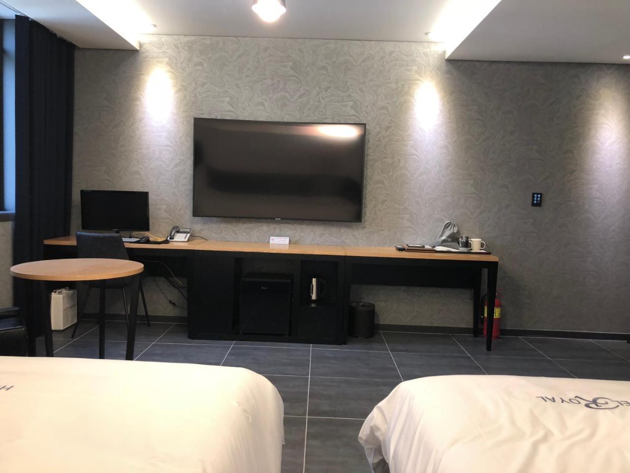 Royal Hotel Jeongeup Eksteriør bilde